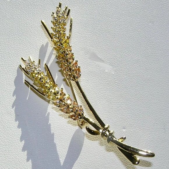 Vintage Elegant Brooch Strands of Wheat with Rhinestones - Picture 2 of 3
